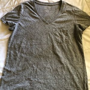 Universal Thread Pocket V Neck Tee